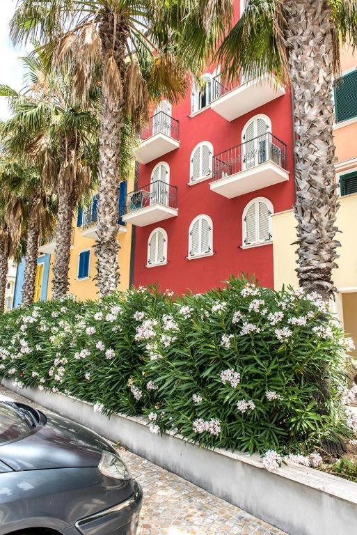 P010 - Porto Recanati, Nuovo Monolocale Fronte Mare Ngoại thất bức ảnh